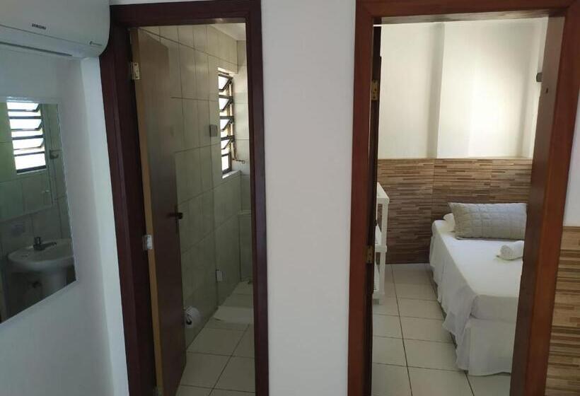 اتاق استاندارد چهارنفره با بالکن, Nautico