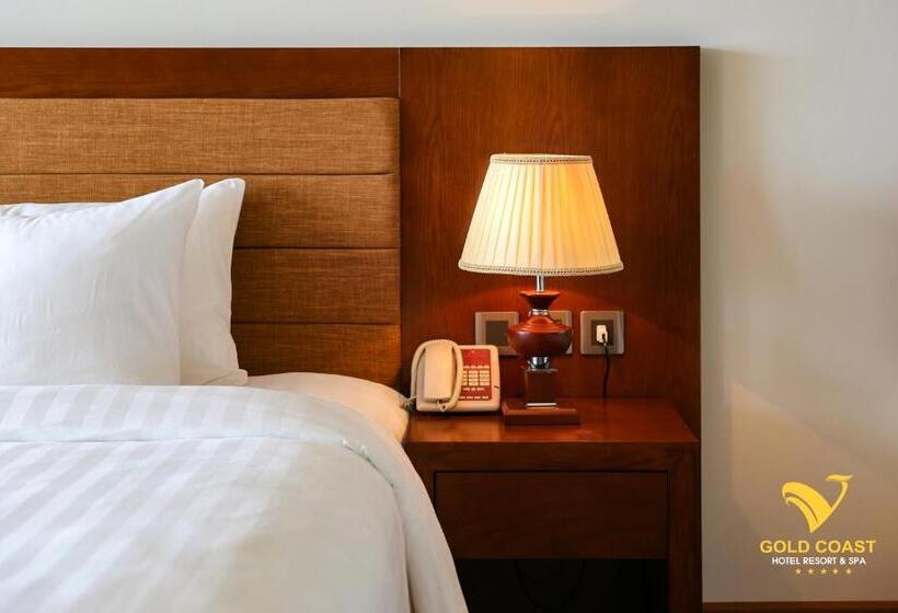 اتاق سوپریور با چشم‌انداز دریا, Gold Coast Hotel Resort & Spa