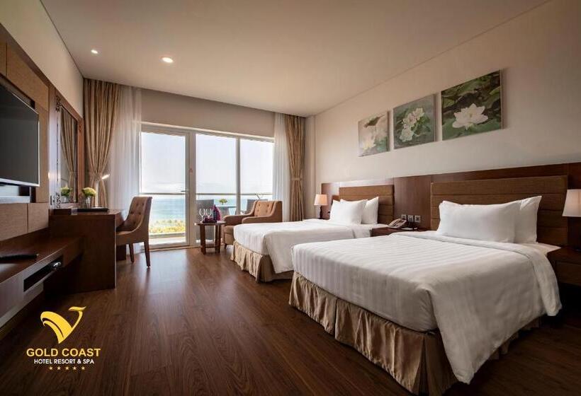 اتاق سوپریور با چشم‌انداز دریا, Gold Coast Hotel Resort & Spa