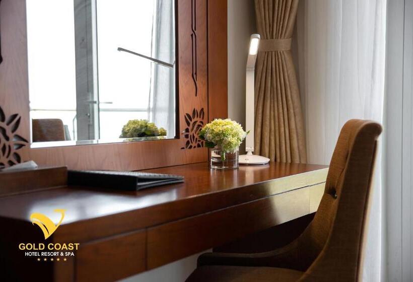 سوئیت پریمیوم, Gold Coast Hotel Resort & Spa
