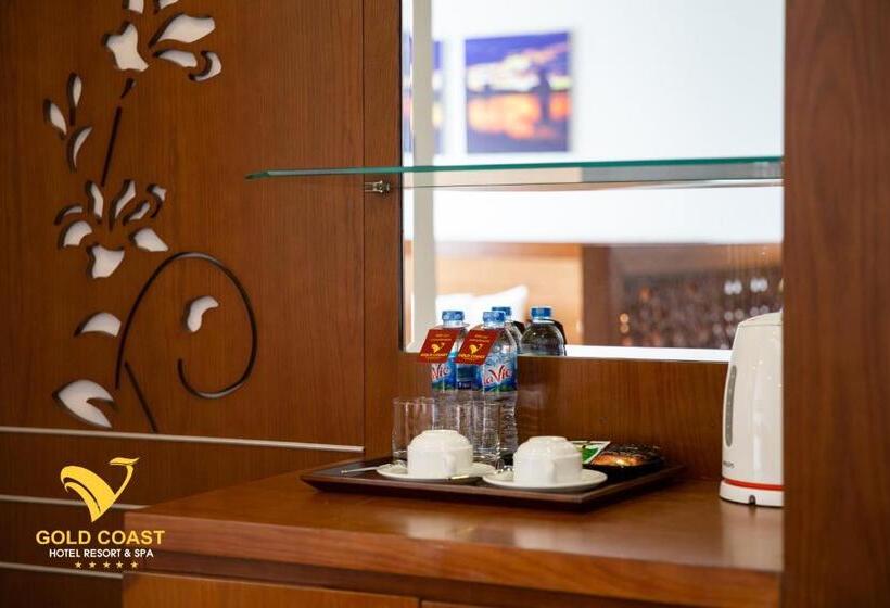 سوئیت پریمیوم با چشم‌انداز دریا, Gold Coast Hotel Resort & Spa