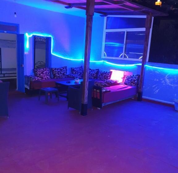 经济房, Hostel Aline