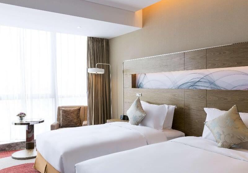 Номер Executive, Novotel Rizhao Suning
