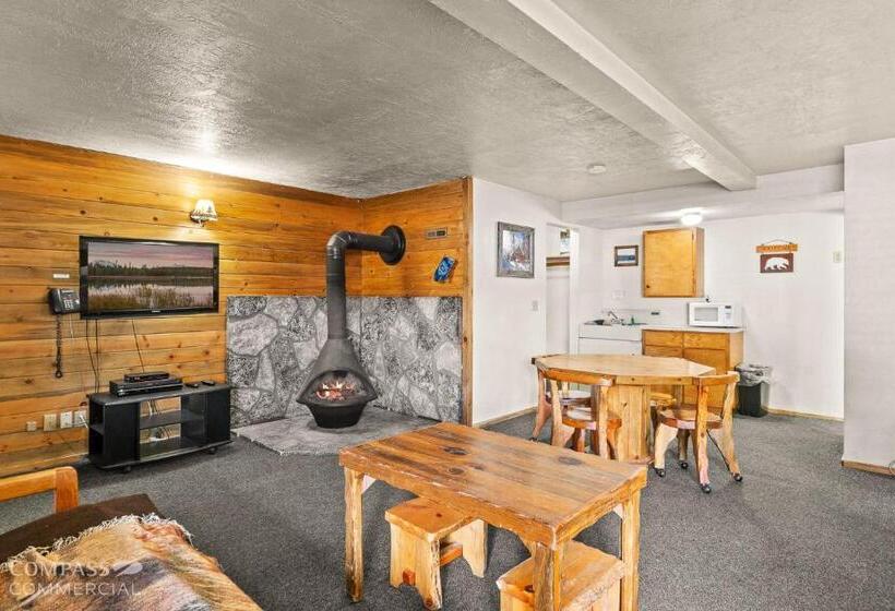 Номер Стандарт, Willamette Pass Inn & Chalets