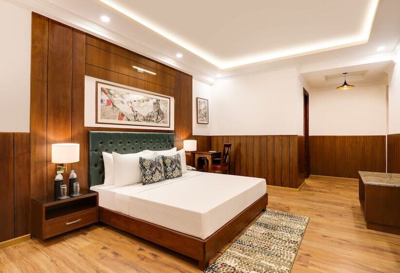Номер Deluxe, Lemon Tree Hotel Mcleodganj