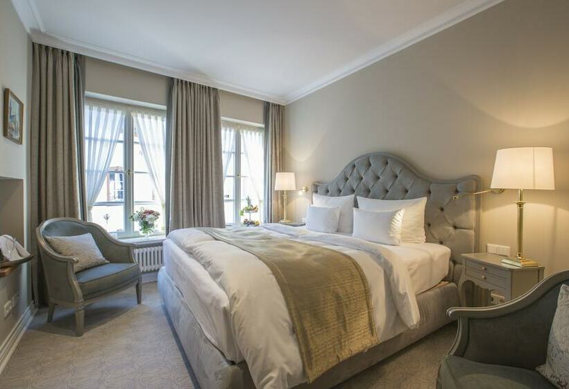 סוויטת ג'וניור, Romantik Hotel Zur Glocke