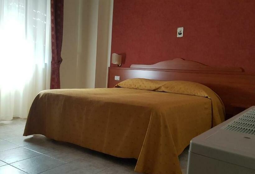 Quarto Estandar, Dei Cappuccini