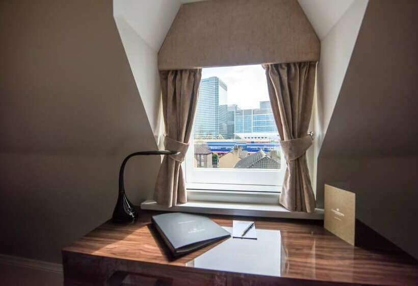 Классический Номер, The Lansbury Heritage A Sunday Hotel   Canary Wharf