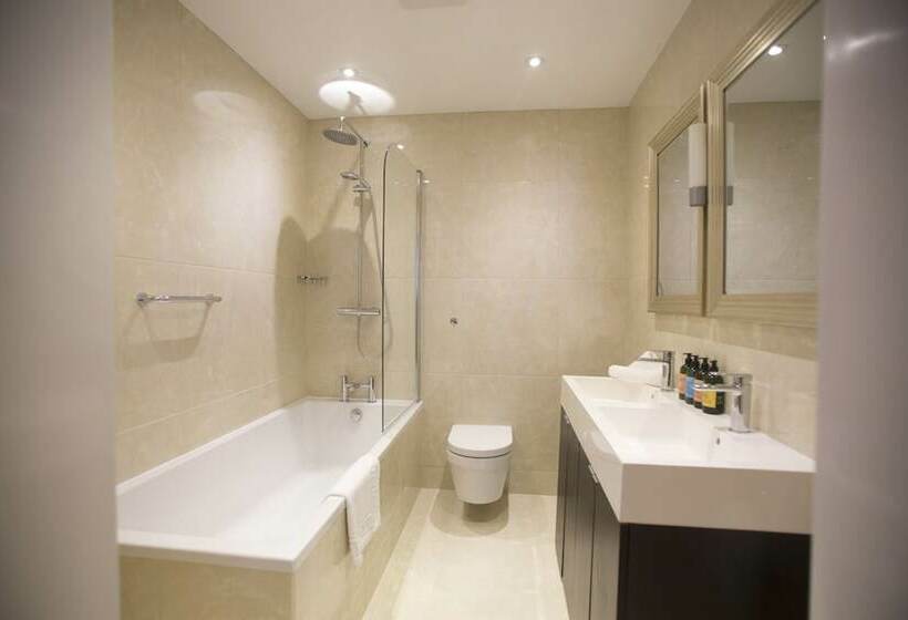 Студия Стандарт, The Lansbury Heritage A Sunday Hotel   Canary Wharf