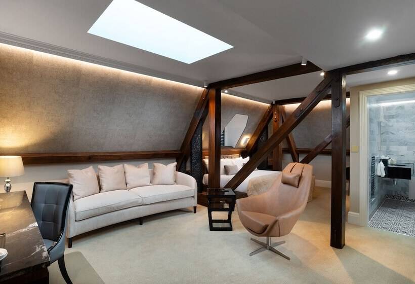 Полулюкс, The Lansbury Heritage A Sunday Hotel   Canary Wharf