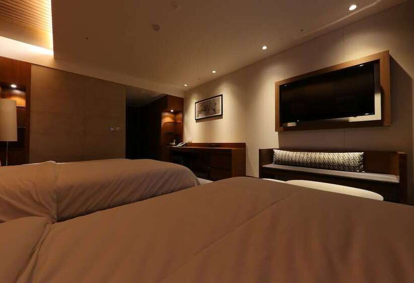 Номер Стандарт Трехместный, Osong H  Sejong City