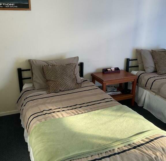 Номер Стандарт, Tongariro River Retreat