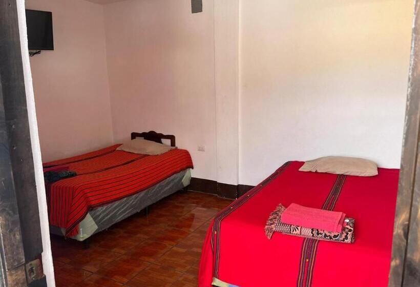 Economy Triple Room, Cristales De Antigua Hotel Cristal