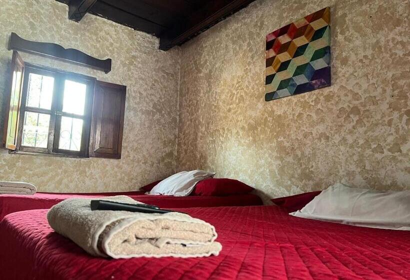 اتاق استاندارد با سرویس بهداشتی مشترک, Cristales De Antigua Hotel Cristal