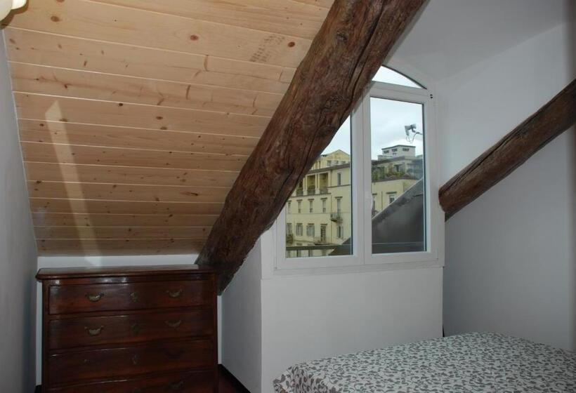 اتاق استاندارد, Attic Hostel Torino