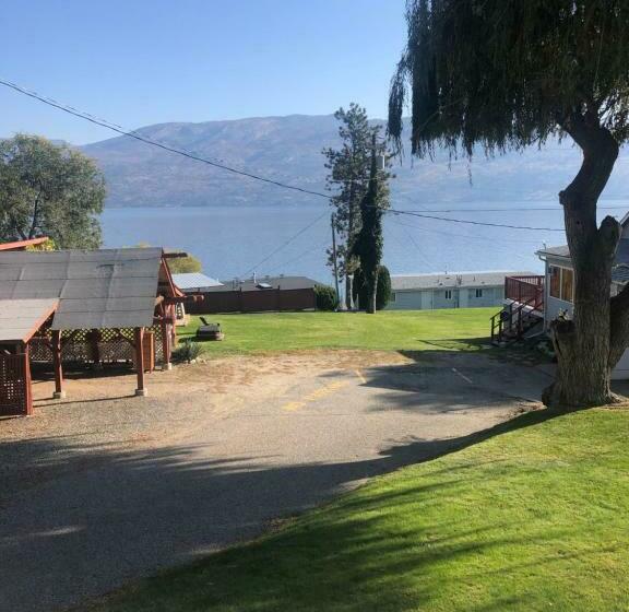 Cabana, Davis Cove Resort