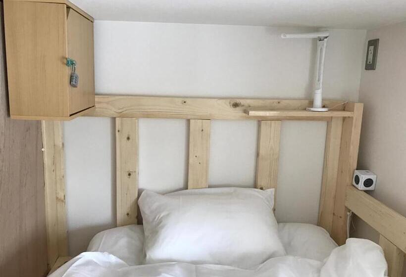 Economy Quadruple Room, Niseko Kashinoya   Hostel