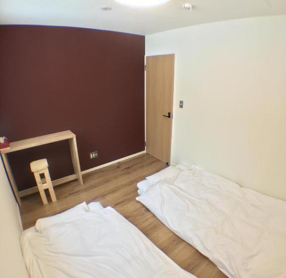 اتاق استاندارد سه نفره, Niseko Kashinoya   Hostel