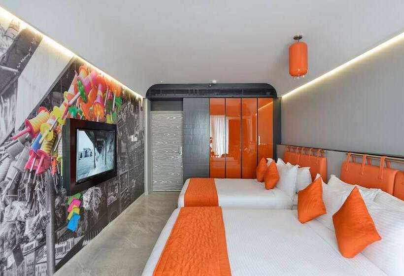 家庭间, Regenta Central Antarim Ahmedabad