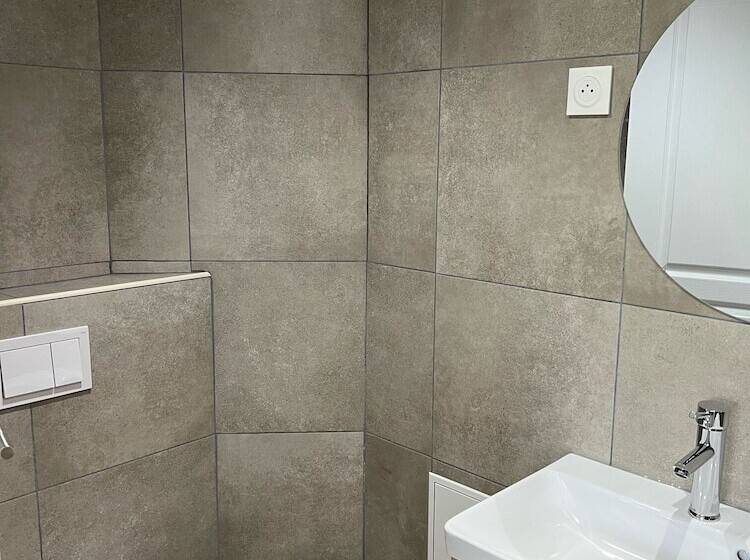 اتاق استاندارد, Fasthotel Roissy   Saint Witz