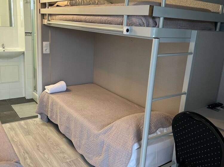 اتاق استاندارد سه نفره, Fasthotel Roissy   Saint Witz