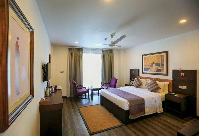デラックスルーム, Fox Jaffna