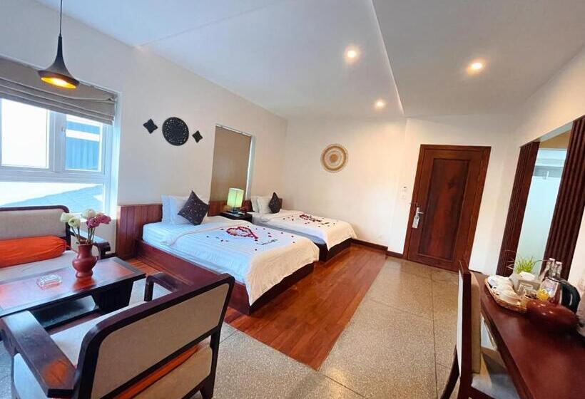 小室, Indra Angkor Residence