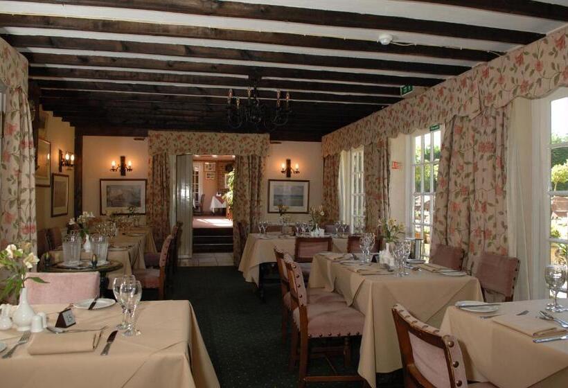 חדר סטנדרט יחיד, The Inglenook