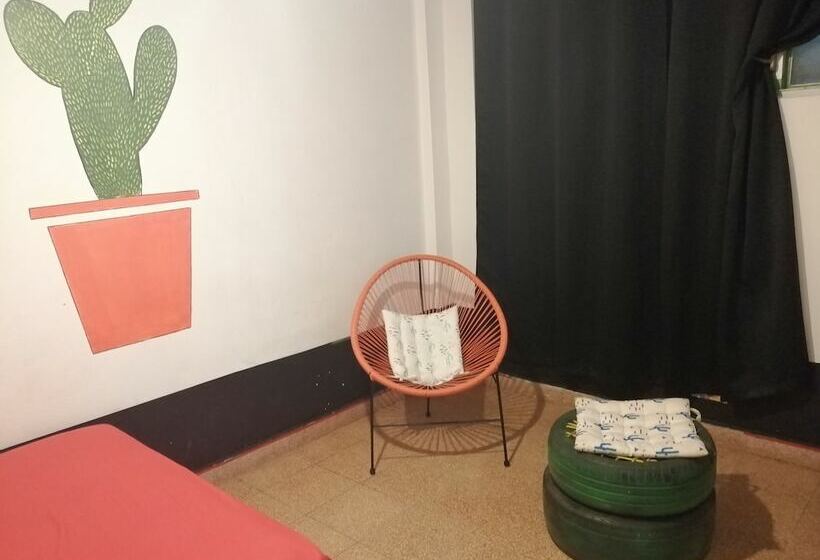 Номер Стандарт, Zebulo Hostel