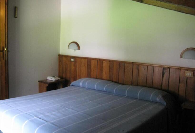 Номер Стандарт, Albergo Dolomiti