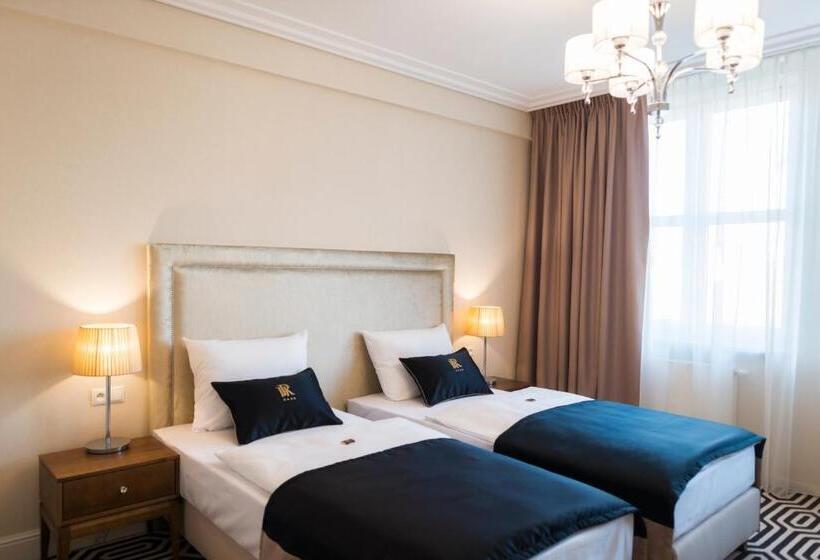 غرفة برستيج, Royal & Spa