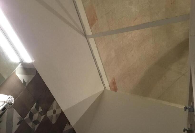 豪华房间, Palazzo Kapece