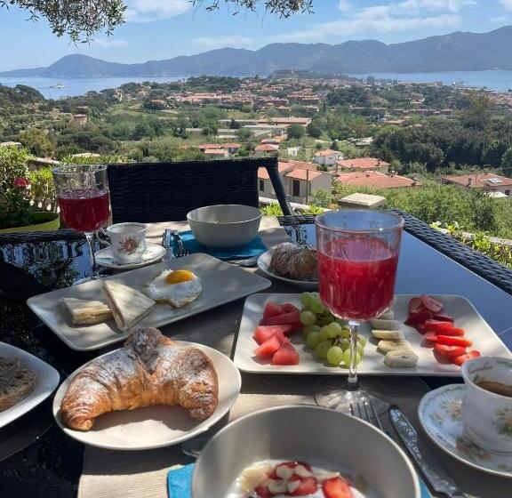 سوییت لوکس, Aethalia Bed And Breakfast