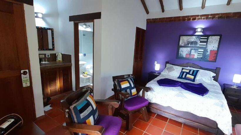 Номер Стандарт с Балконом, Casa Hotel San Pedro