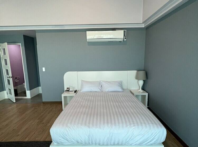 디럭스 룸, Pinebeach Hotel Pohang