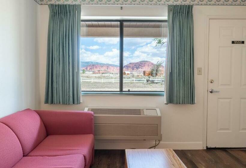 Стандартный Номер Кровать Кинг, Motel Torrey