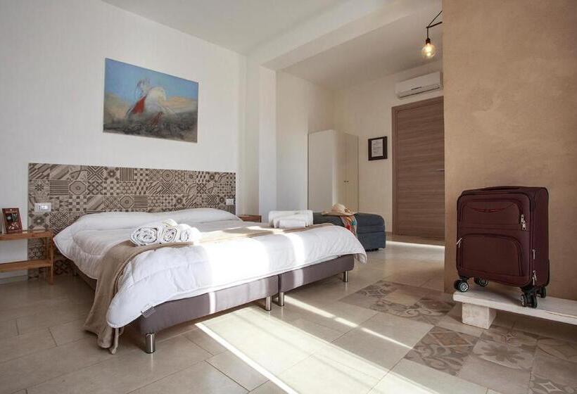 استودیوی لوکس, Barokhouse