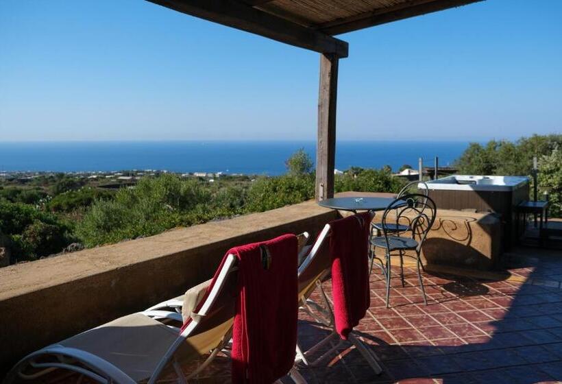 스탠다드 룸 바다 전망, Dammusi Al Qubba Wellness & Resort