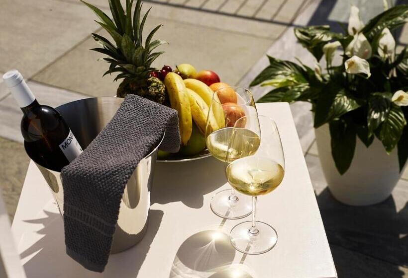 带大床的套房, Relais Montepepe Winery & Spa