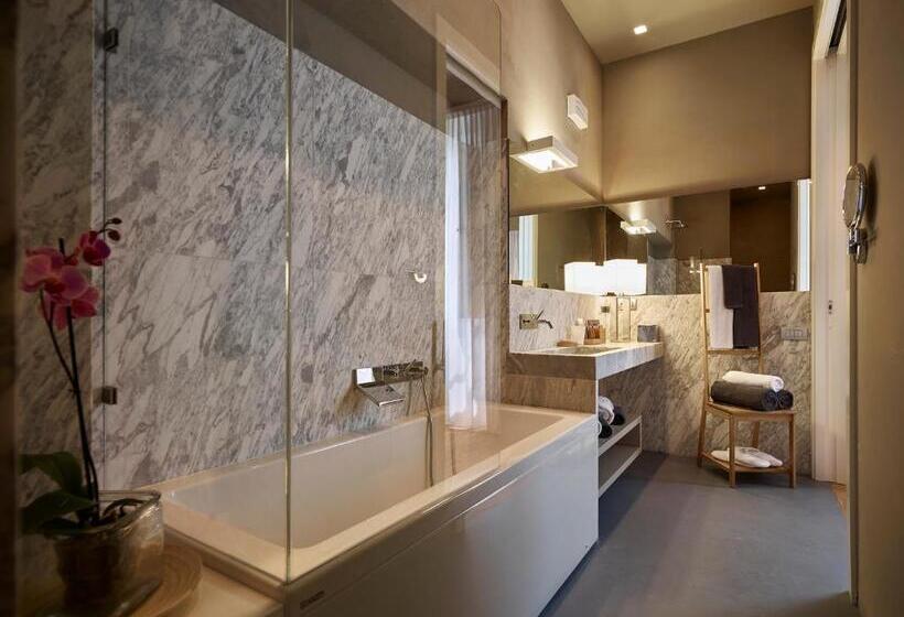 جناح إدارى, Relais Montepepe Winery & Spa