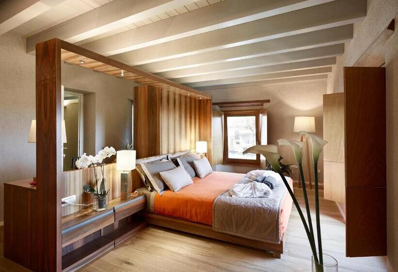اتاق لوکس با چشم‌انداز دریا, Relais Montepepe Winery & Spa