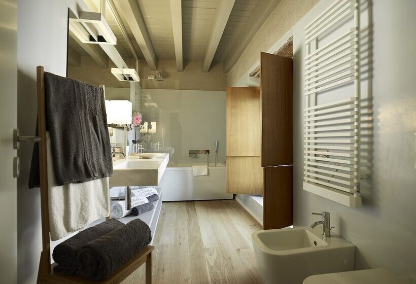 Deluxe Room Mountain View, Relais Montepepe Winery & Spa