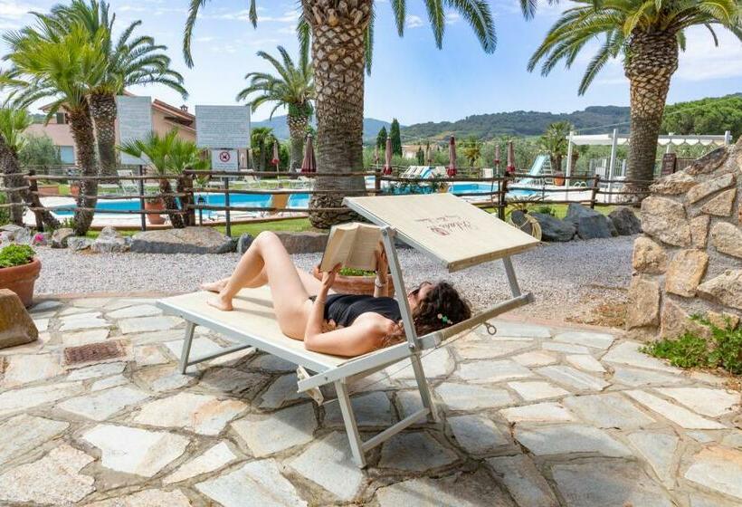 استودیوی استاندارد, Country Hotel Residence Da Pilade