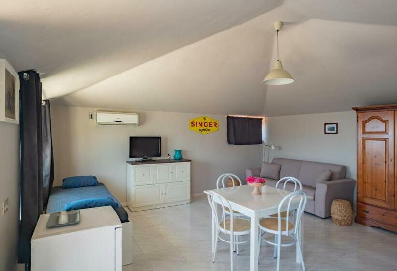 إستوديو قياسى مطل على البحر, Driùs Edodè   B&b Affittacamere