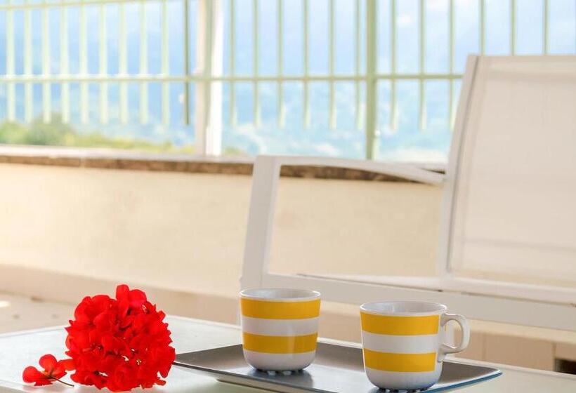 إستوديو قياسى مطل على البحر, Driùs Edodè   B&b Affittacamere