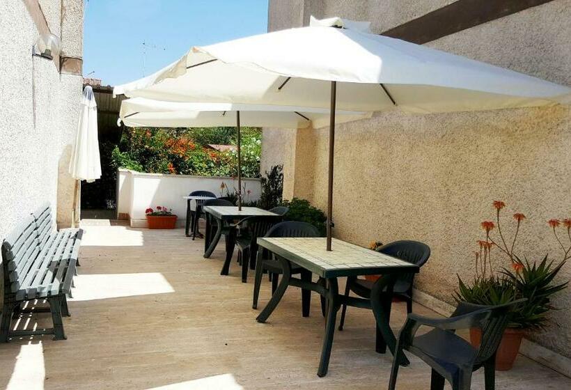 اتاق لوکس, B&b La Pace Ardea