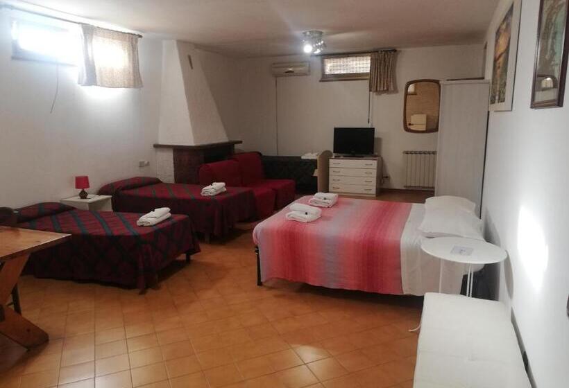اتاق استاندارد چهار تخته, B&b La Pace Ardea