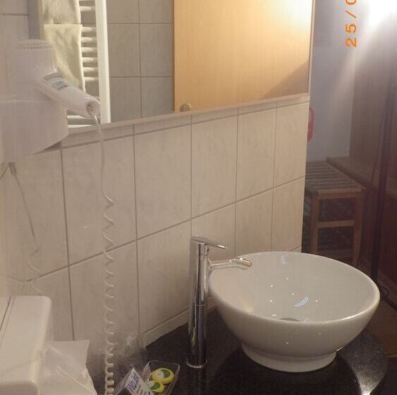 Номер Стандарт, Landhotel Garni Knittelsheimer Mühle