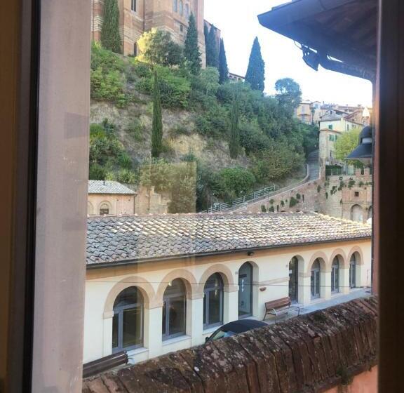 استودیو استاندارد با تخت کینگ, Siena Vip B&b