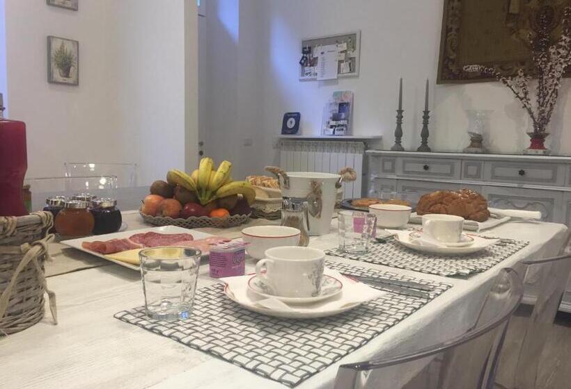 اتاق لوکس, Siena Vip B&b